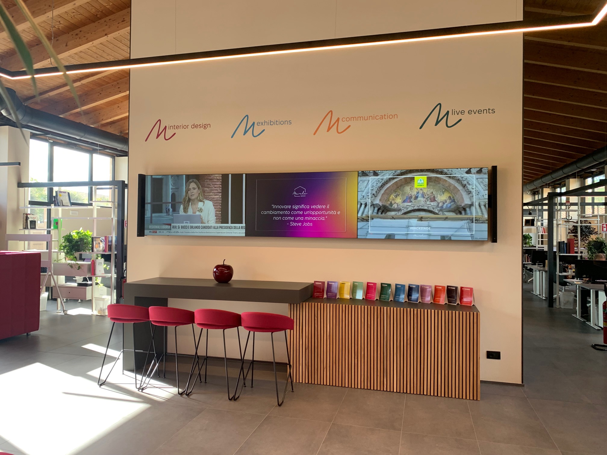 impianto multiroom,videopresentazione e domotica in nuovo  HEAD QUARTER MERLO SpA-società di comunicazione-Roma